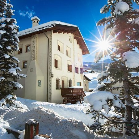 White Pine Lodge Livigno Exteriör bild