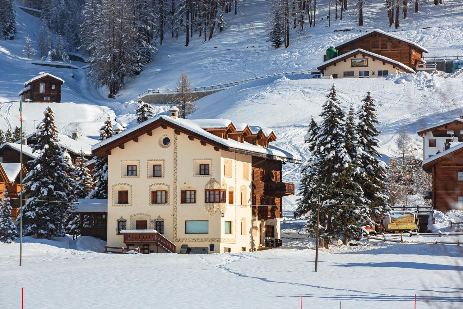 White Pine Lodge Livigno Exteriör bild